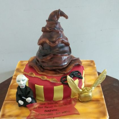 harry potter hat cake