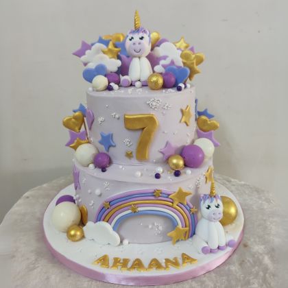 lilac unicorn cake