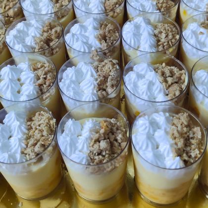 Mixed Fruit Trifle with Oats Crumble