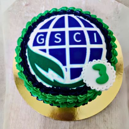 company-logo-cake