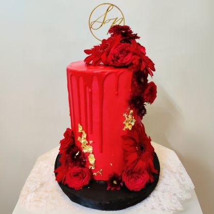 red floral wedding cake